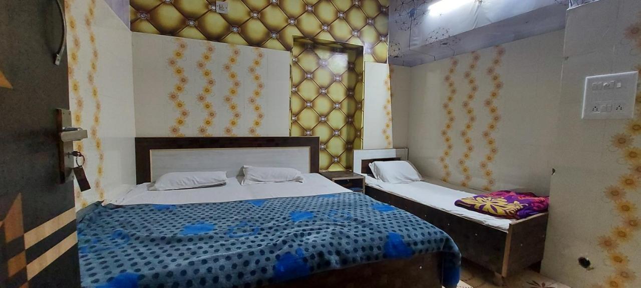 Mj Chawla Homestay Double Bed Attached Bathroom Room Amritsar Exterior foto