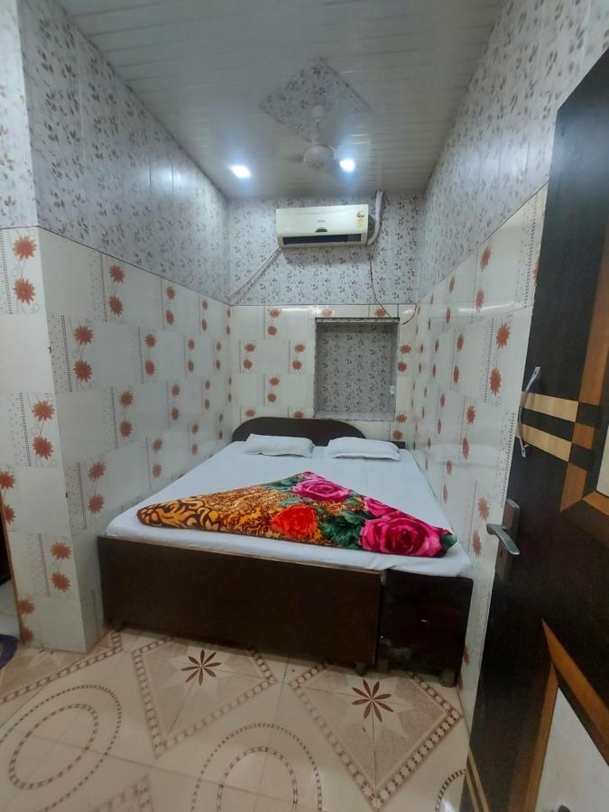 Mj Chawla Homestay Double Bed Attached Bathroom Room Amritsar Exterior foto