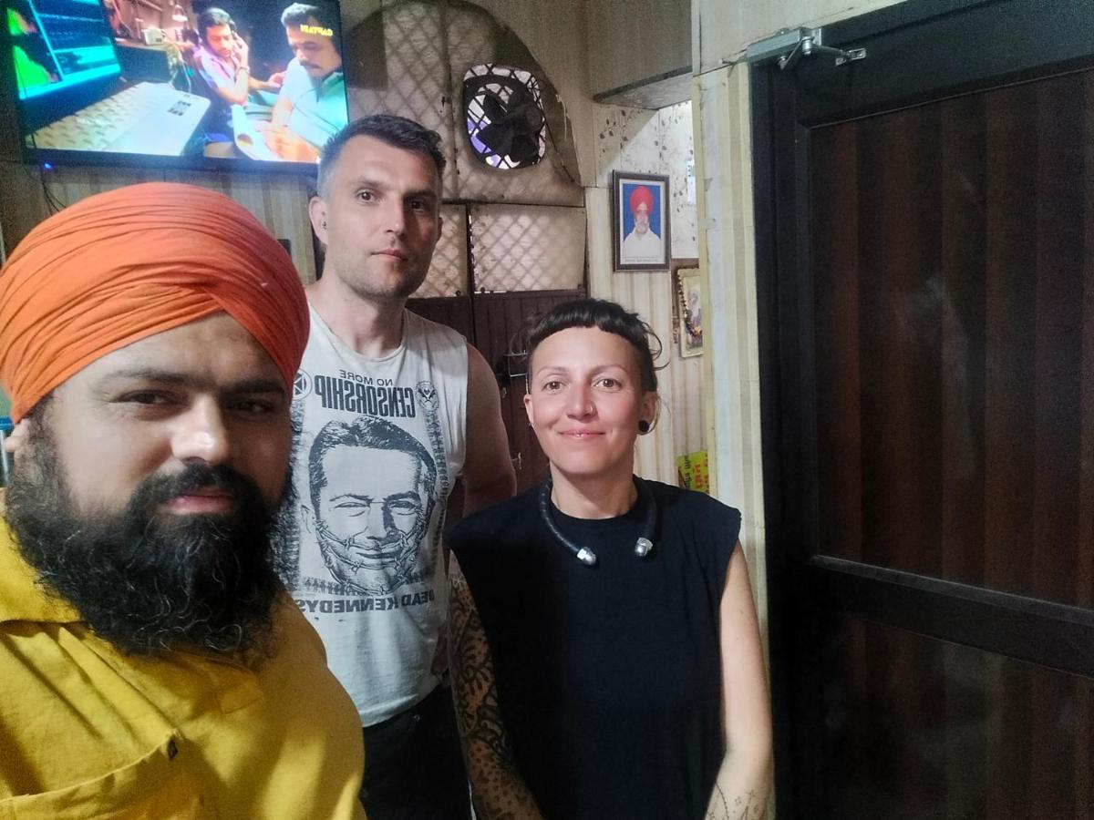 Mj Chawla Homestay Double Bed Attached Bathroom Room Amritsar Exterior foto